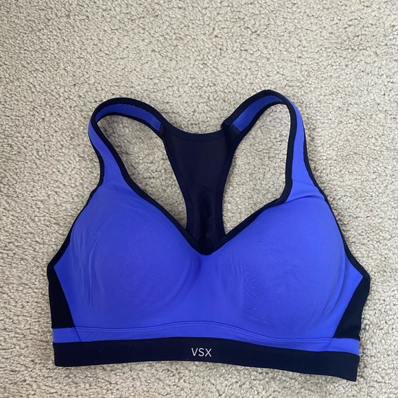 Victoria's Secret Other - NWOT 🎉 Victoria’s Secret Sport Sports Bra